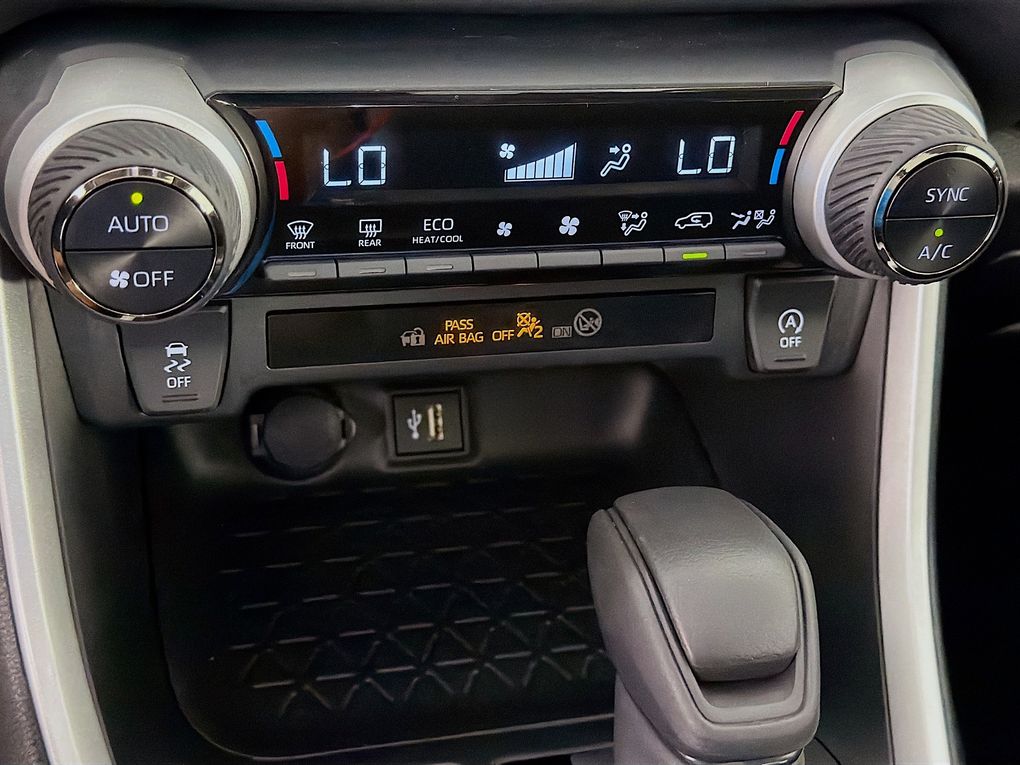 Used 2024 Toyota RAV4 SUV