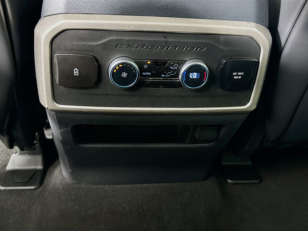 Used 2024 Ford Expedition SUV