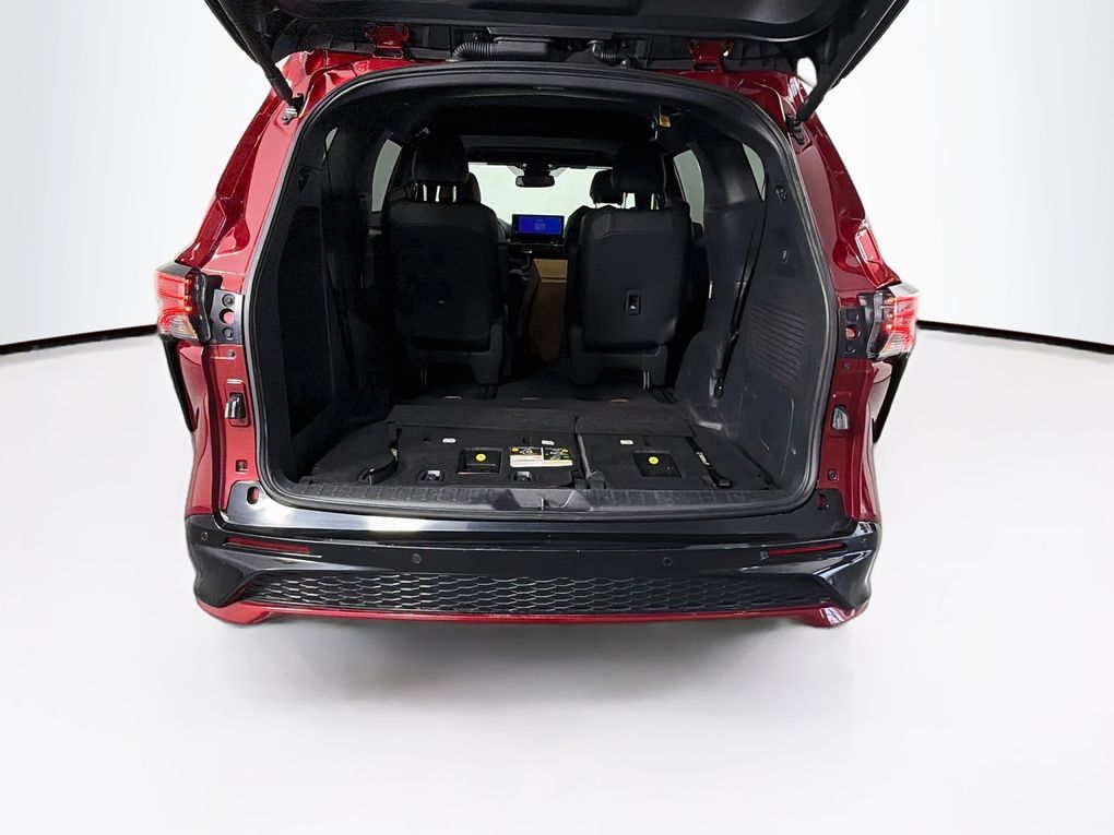 Used 2025 Toyota Sienna Van