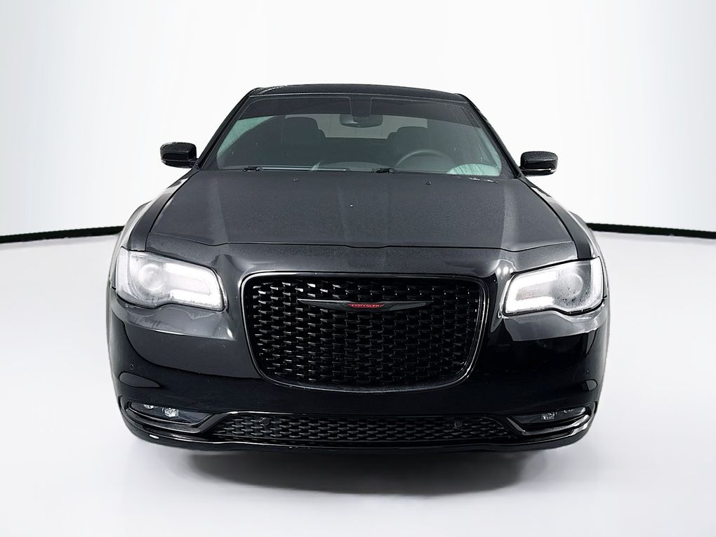 Used 2023 Chrysler 300 Sedan