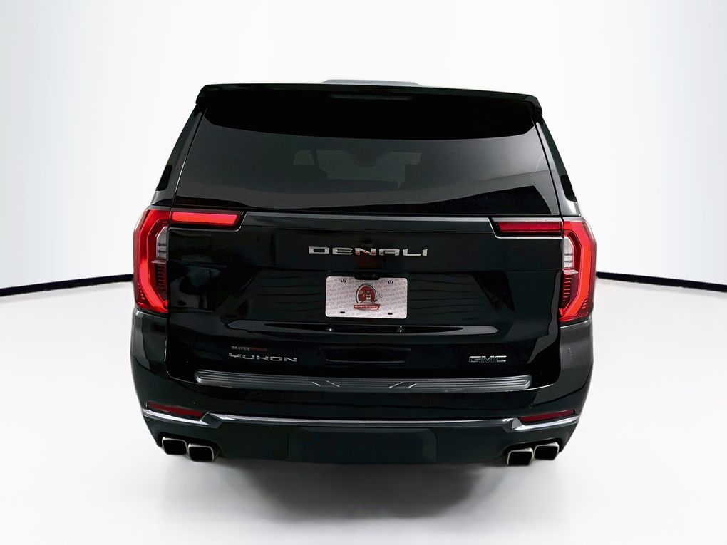 Used 2025 GMC Yukon XL SUV