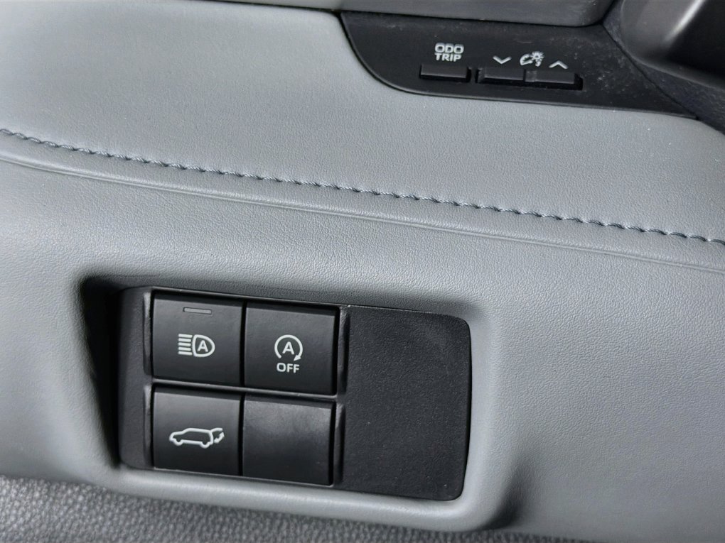 Used 2023 Toyota Highlander SUV
