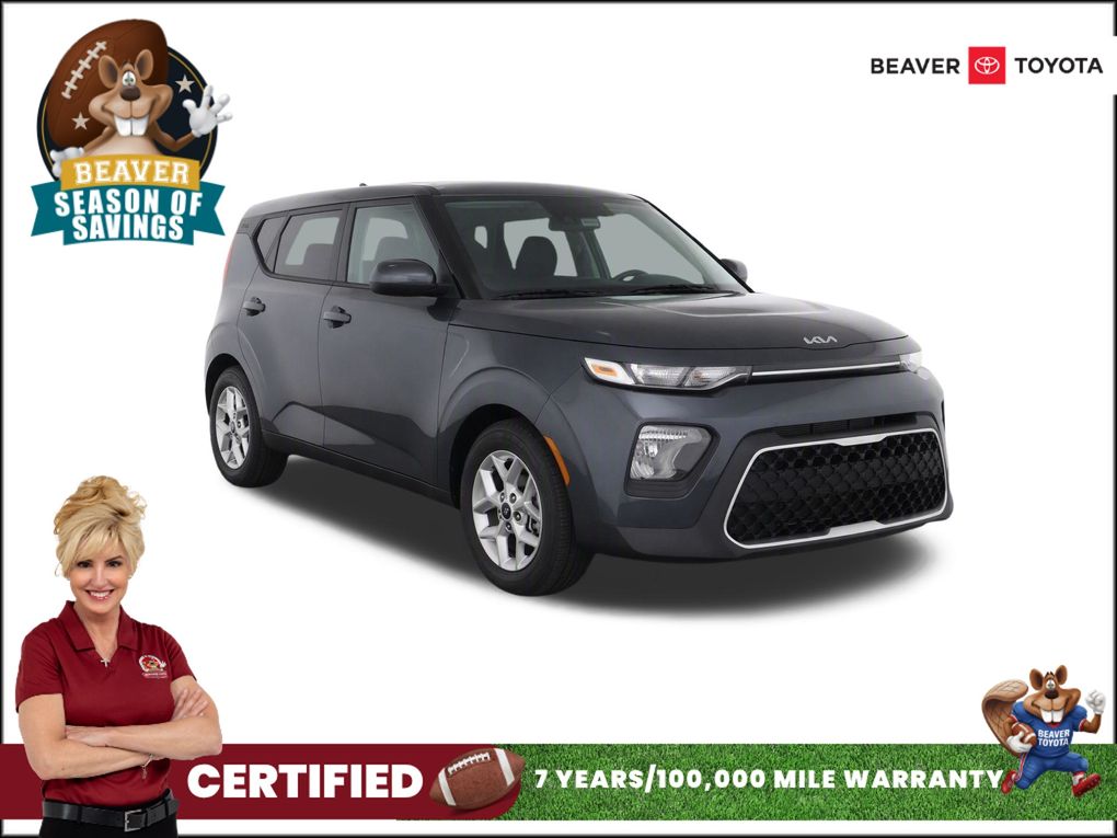 Gravity Gray 2022 Kia Soul SUV / Crossover Front-Wheel Drive Continuously Variable Transmission
