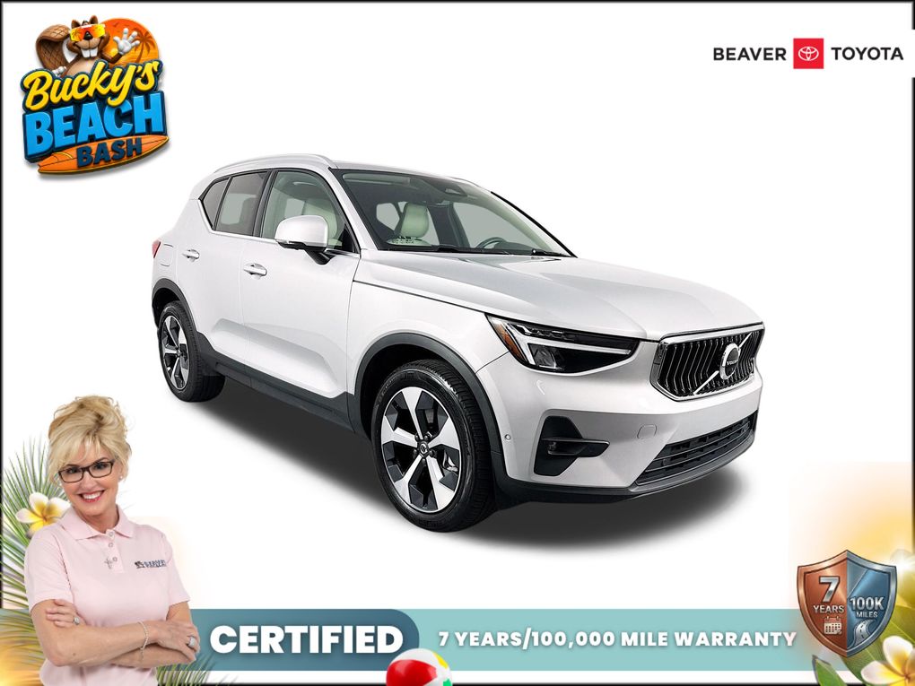 2023 Volvo XC40 B5 Plus Bright AWD's photo