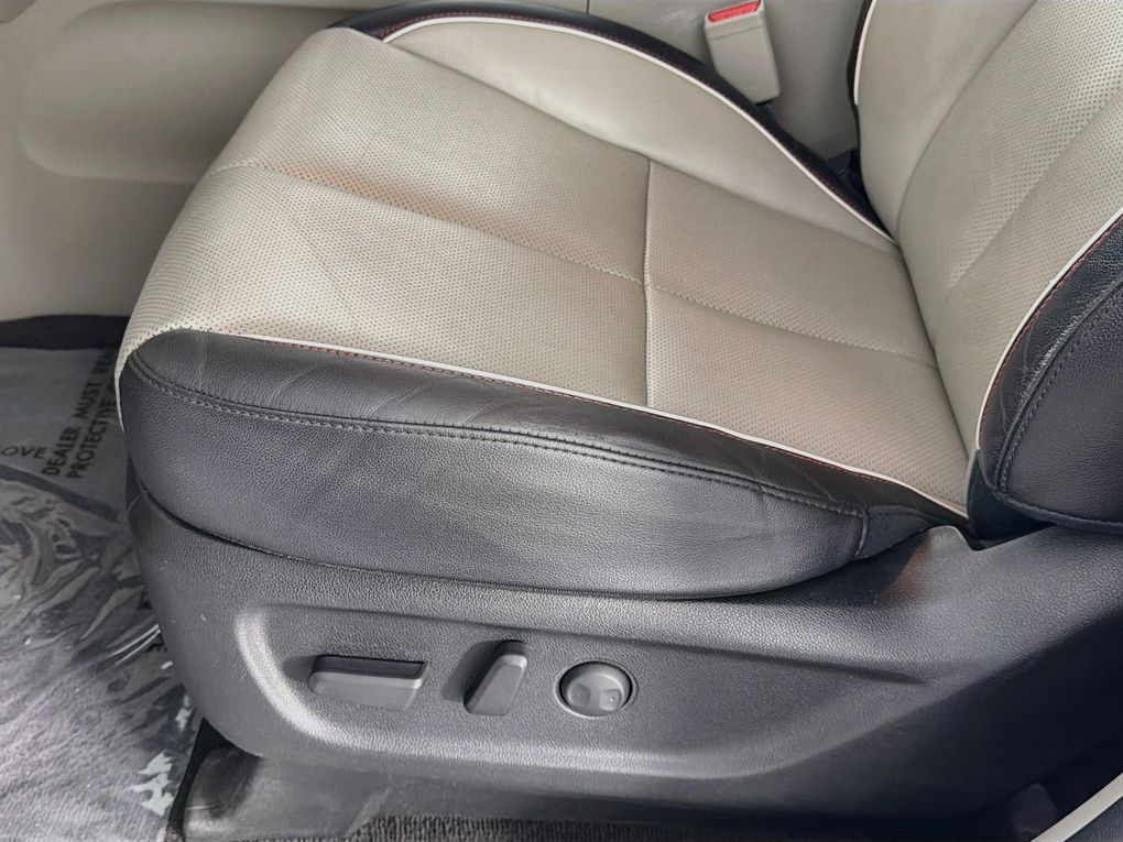 Used 2021 Kia Sedona Van