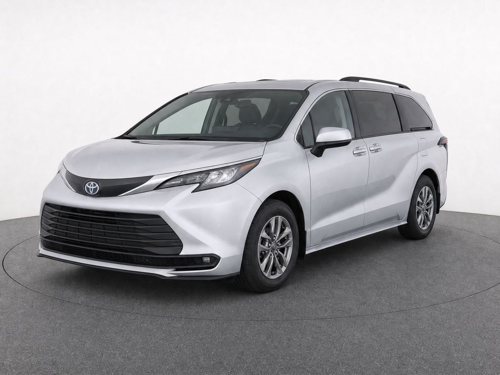 Used 2024 Toyota Sienna Van