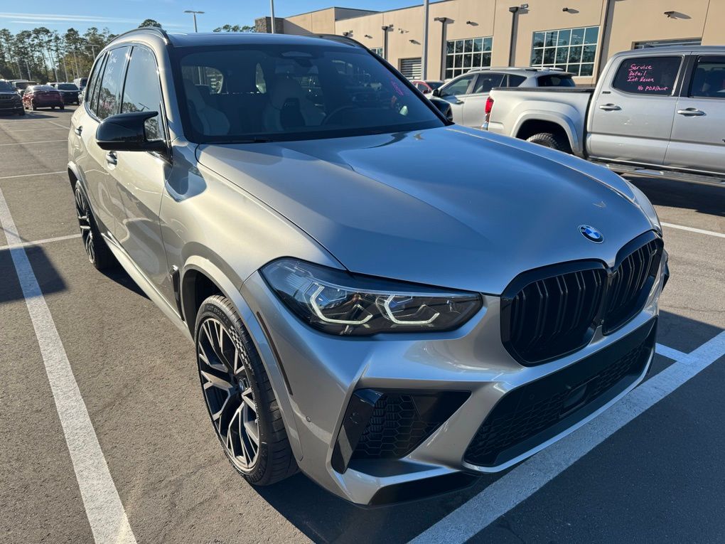 2022 Bmw X5 M photo 2