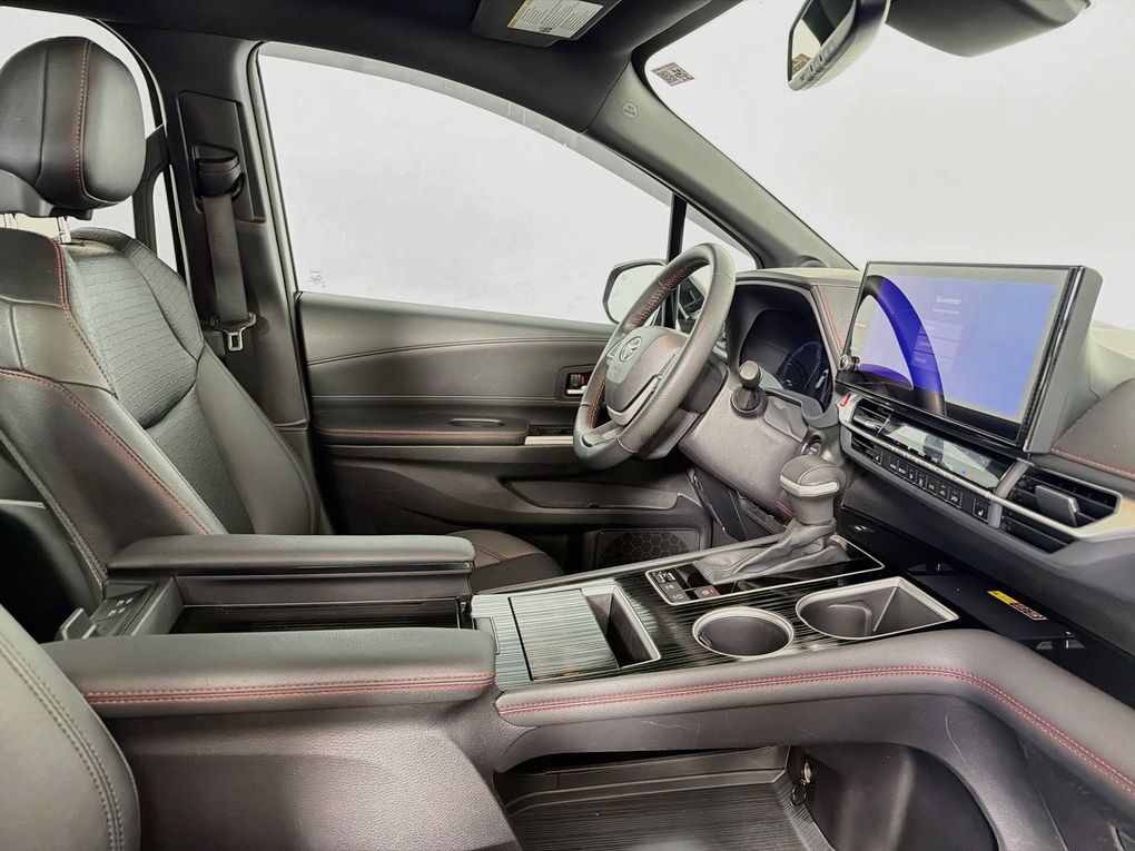 Used 2025 Toyota Sienna Van