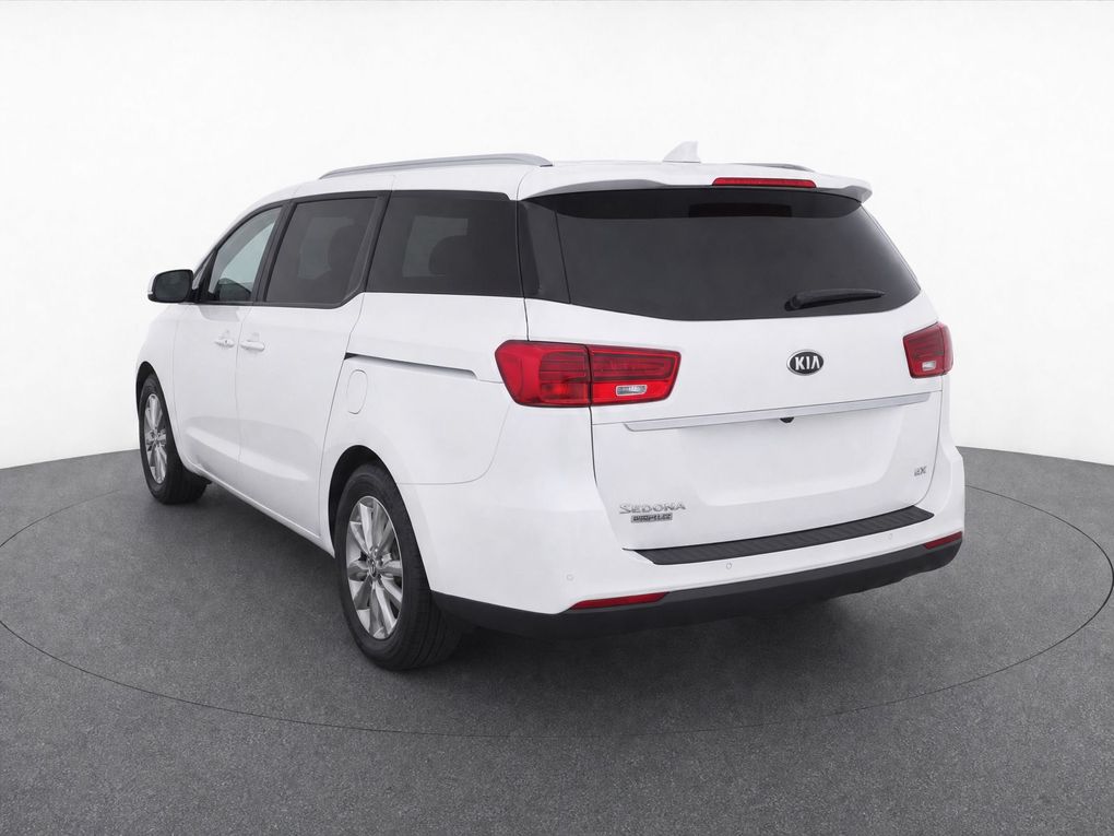 Used 2021 Kia Sedona Van