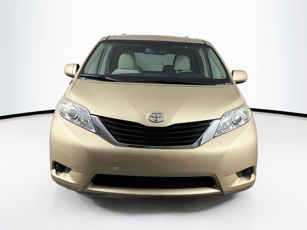Used 2014 Toyota Sienna Van