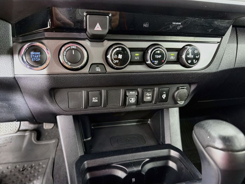 Used 2018 Toyota Tacoma Truck