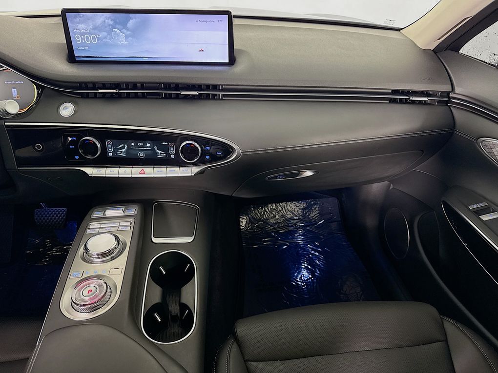 Used 2024 Genesis GV70 SUV