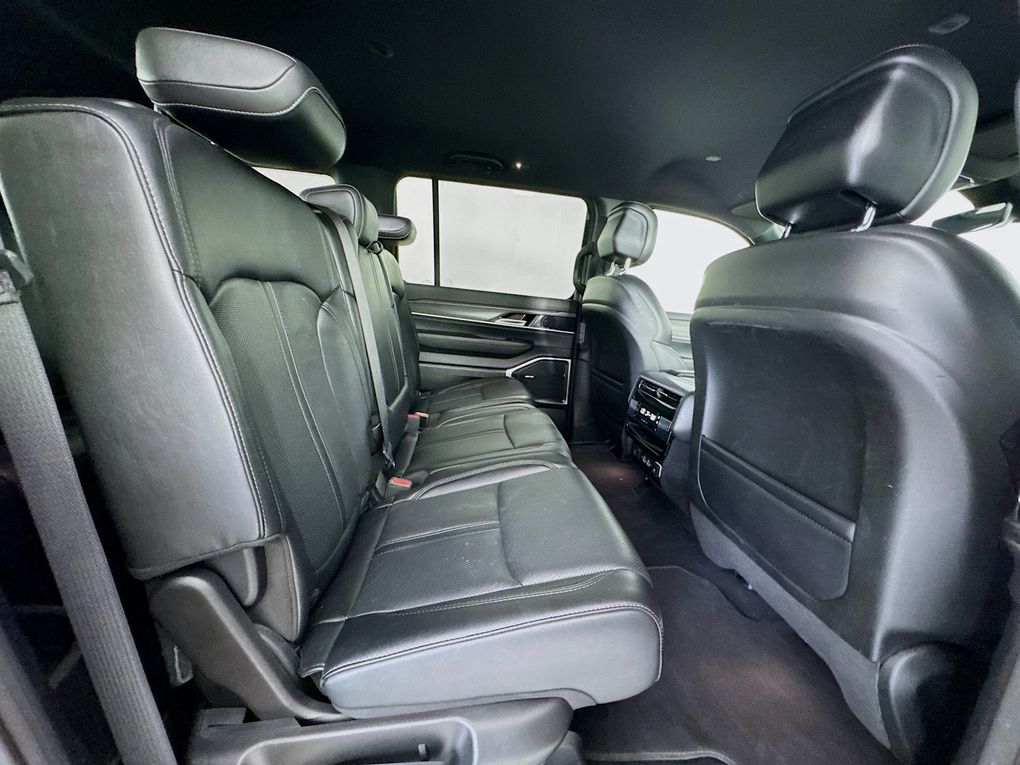 Used 2023 Jeep Wagoneer L SUV