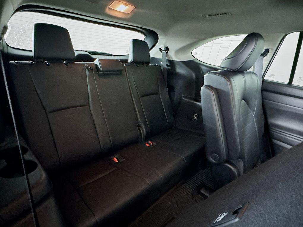 Used 2023 Toyota Highlander SUV