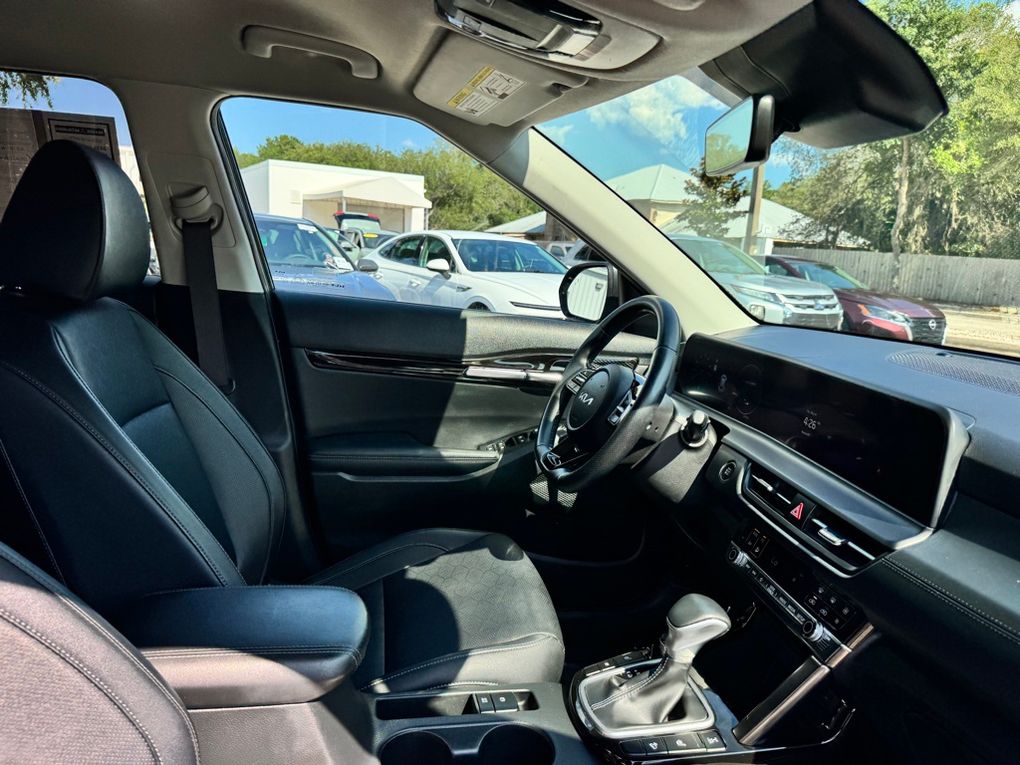 Used 2024 Kia Seltos SUV