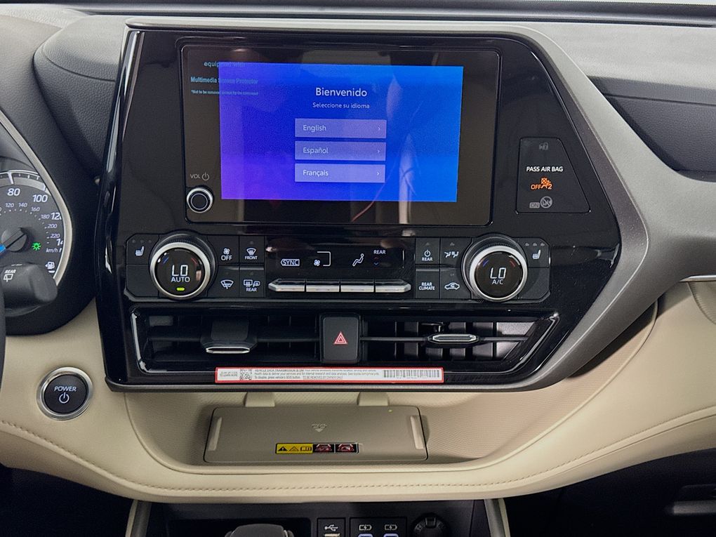 Used 2025 Toyota Highlander Hybrid SUV
