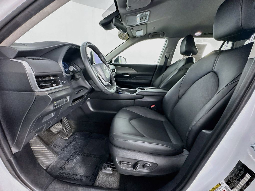 Used 2024 Toyota Grand Highlander SUV