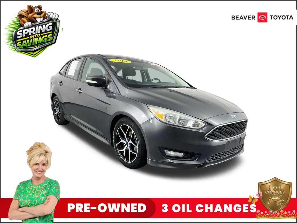 Gray (Magnetic) 2016 Ford Focus SE Sedan Front-Wheel Drive Automatic