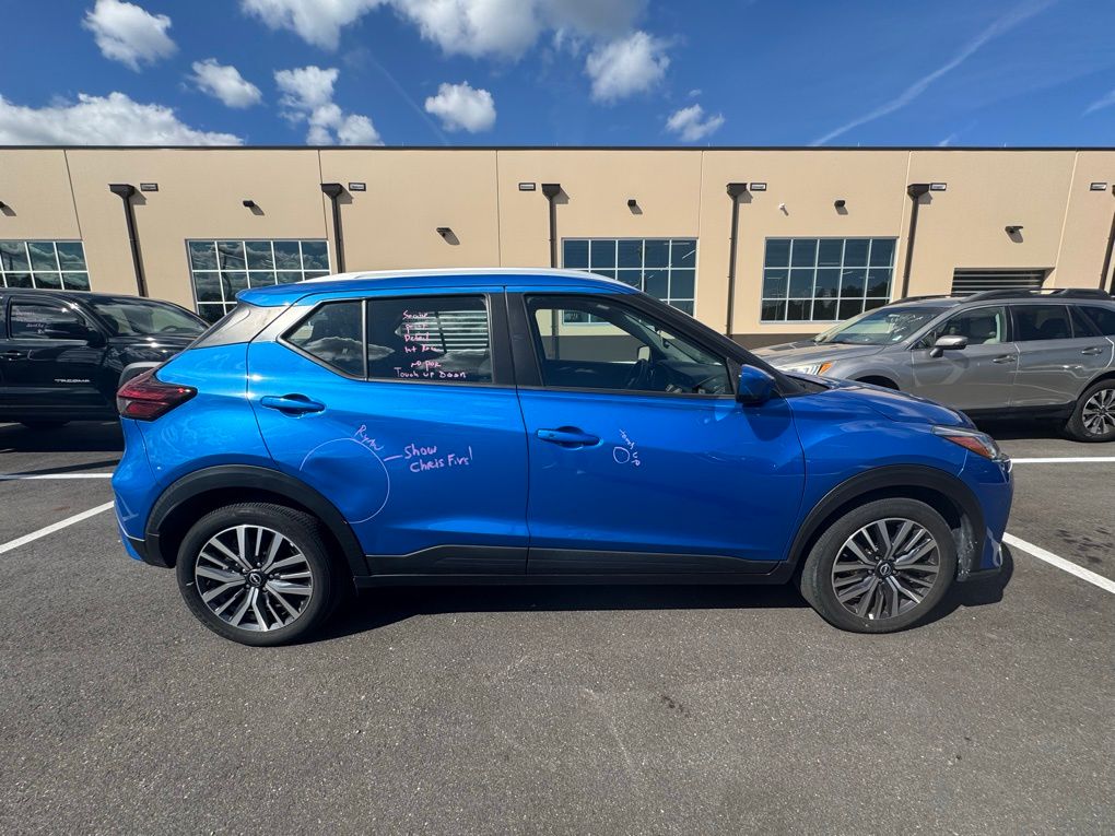 Used 2024 Nissan Kicks SUV