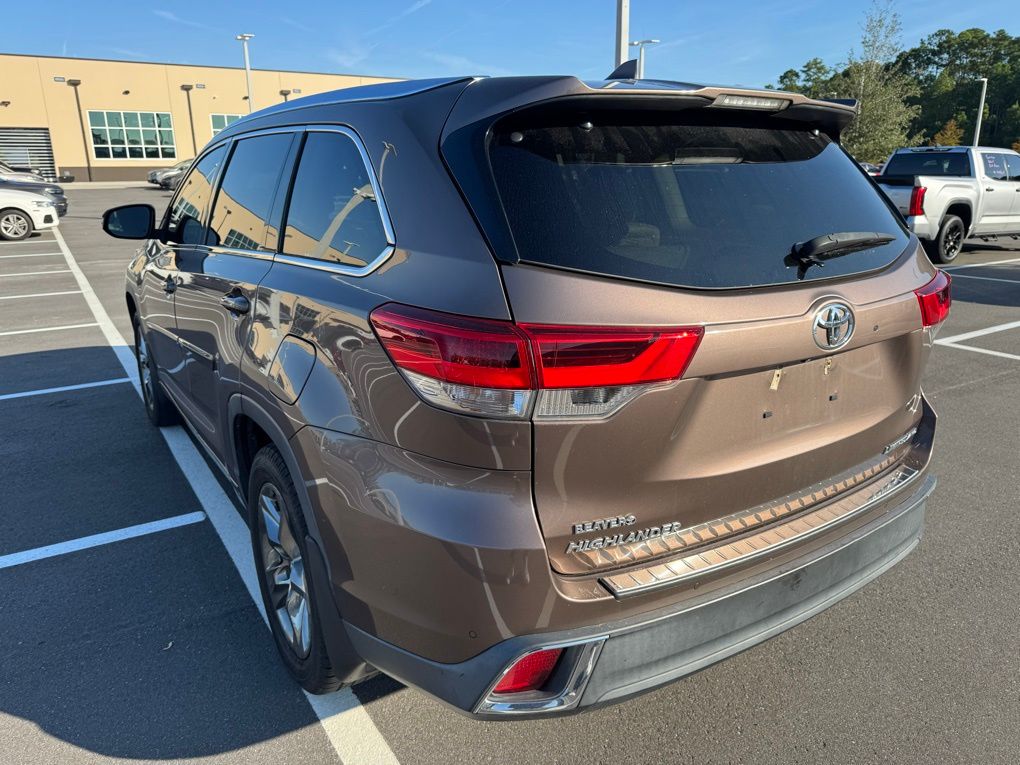 Used 2018 Toyota Highlander SUV