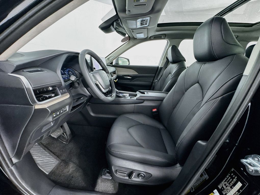 Used 2026 Toyota Grand Highlander Hybrid SUV