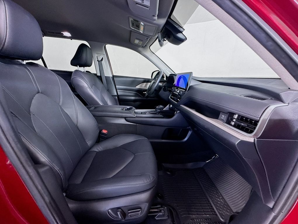 Used 2024 Toyota Grand Highlander SUV