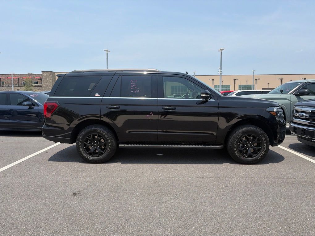 Used 2024 Ford Expedition SUV