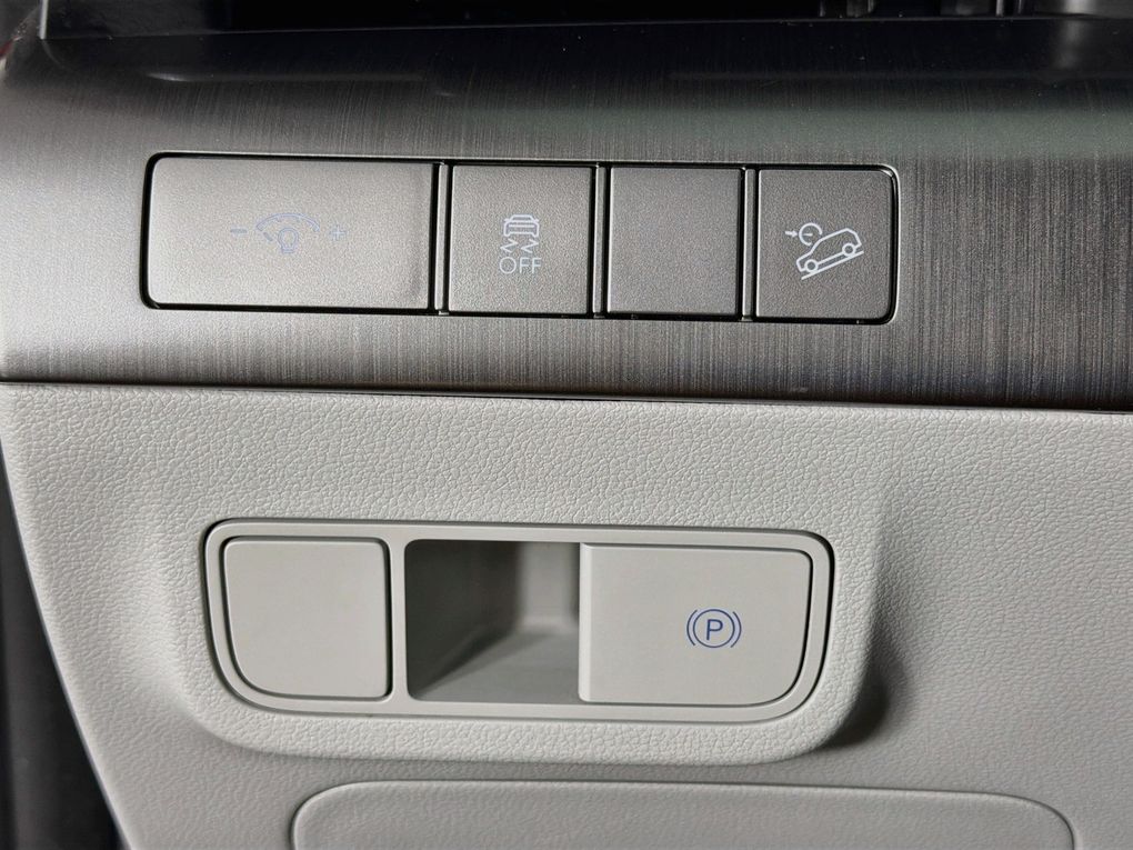 Used 2025 Hyundai Kona SUV