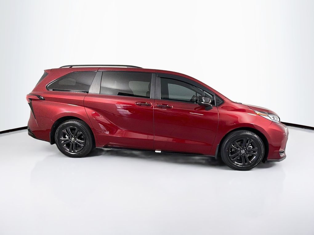 Used 2025 Toyota Sienna Van