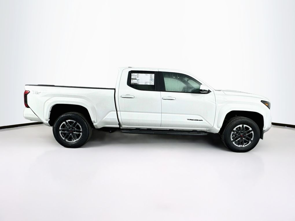 2025 Toyota Tacoma TRD Sport - Photo 11