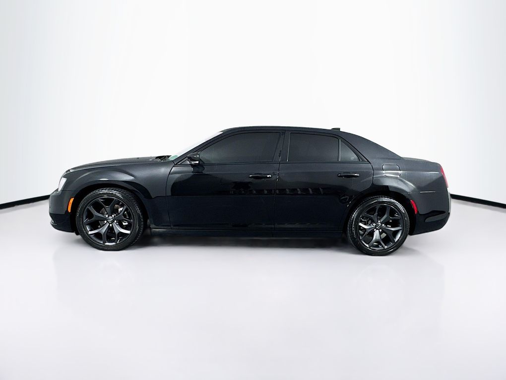 Used 2023 Chrysler 300 Sedan