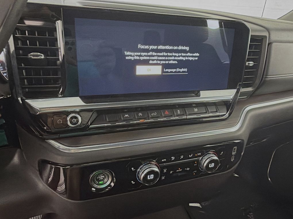 2024 GMC Sierra 1500 SLT - Photo 20