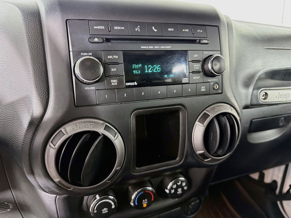 Used 2017 Jeep Wrangler SUV