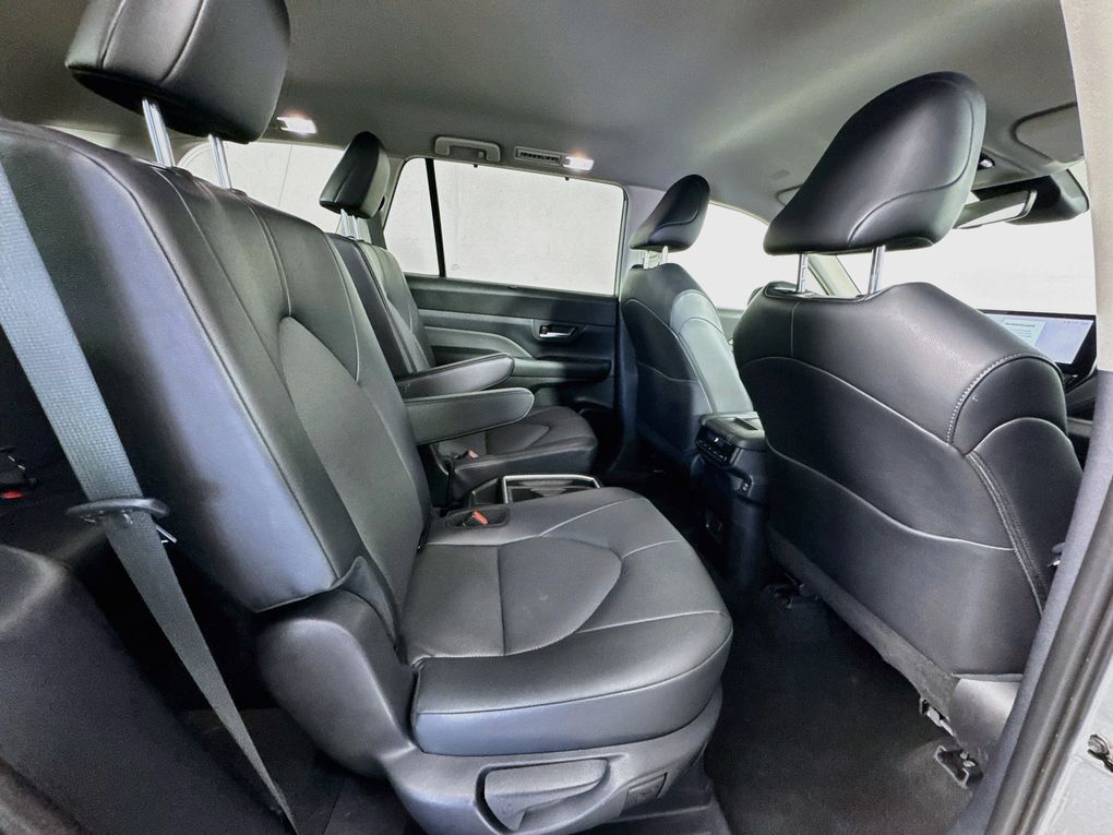 Used 2025 Toyota Grand Highlander SUV