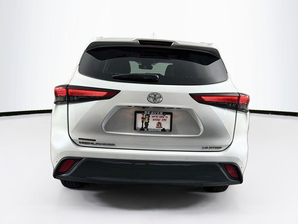 Used 2023 Toyota Highlander SUV