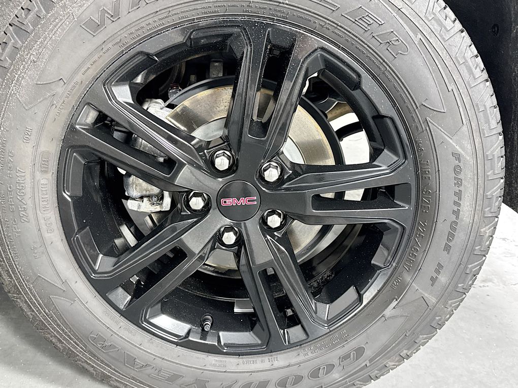 Used 2023 GMC Terrain SUV