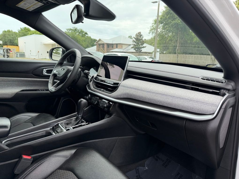 Used 2024 Jeep Compass SUV