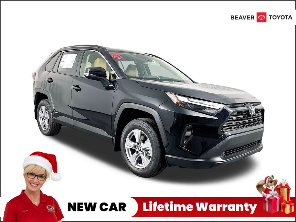 2025 Toyota RAV4 XLE's photo