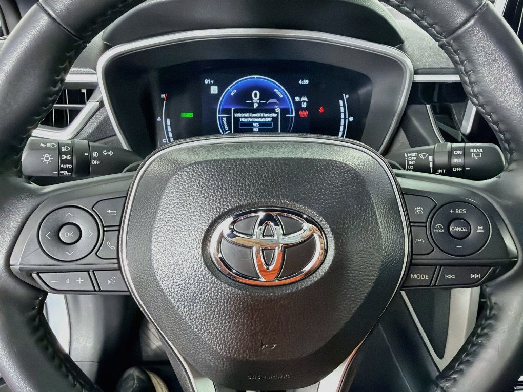 Used 2025 Toyota Corolla Cross SUV