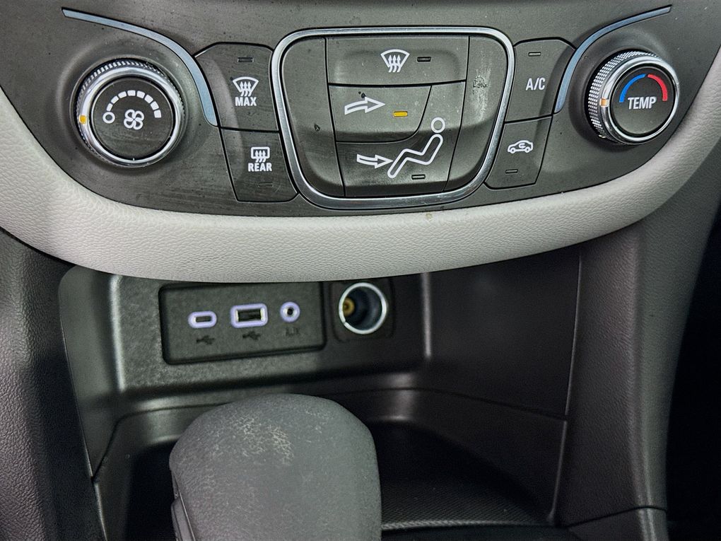 Used 2024 Chevrolet Equinox SUV