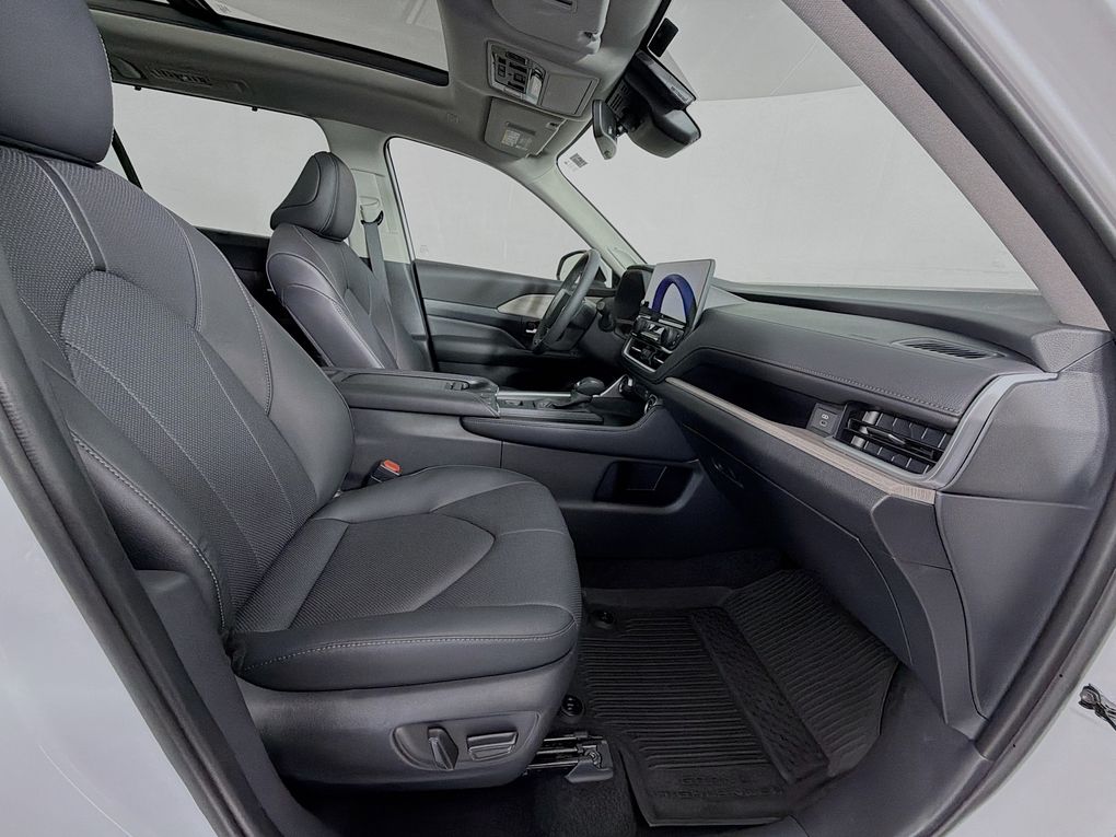 Used 2026 Toyota Grand Highlander Hybrid SUV