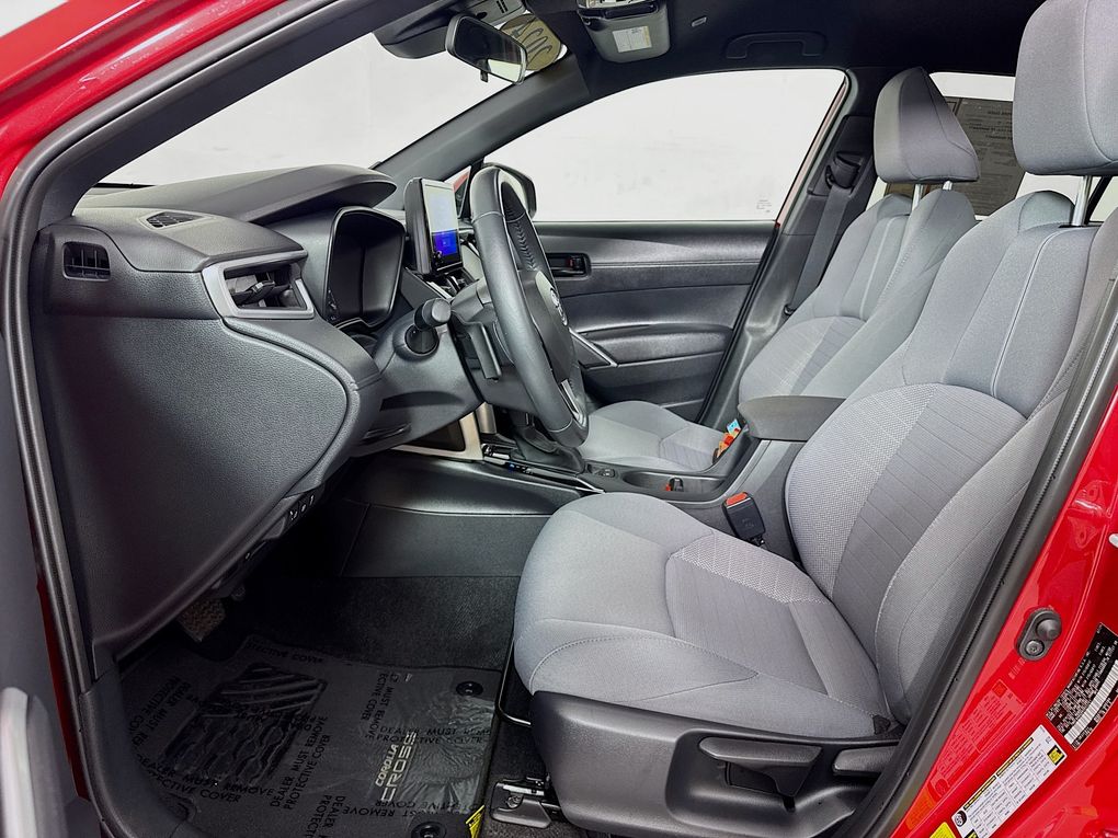 Used 2024 Toyota Corolla Cross SUV