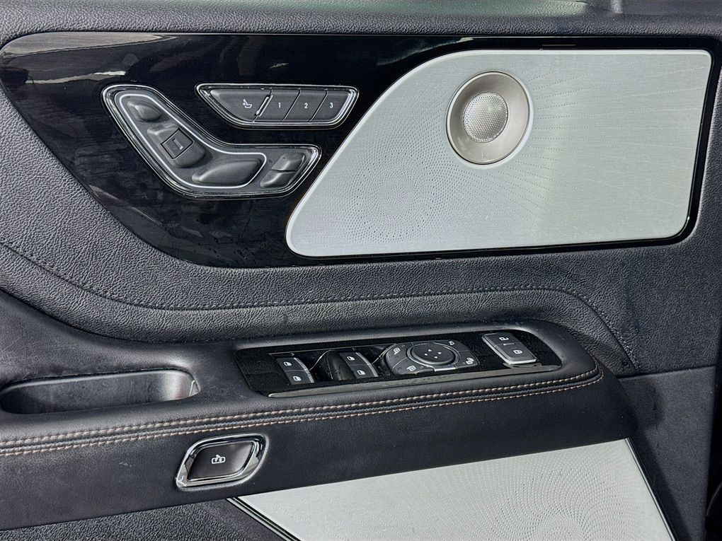 Used 2022 Lincoln Aviator SUV