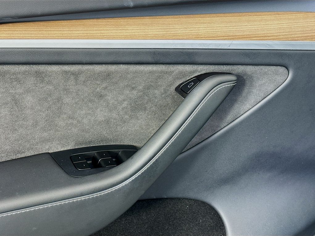 Used 2025 Tesla Model Y SUV