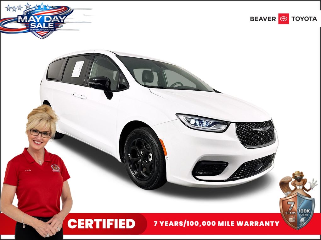 2024 Chrysler Pacifica Hybrid Select S-Appearance PHEV's photo