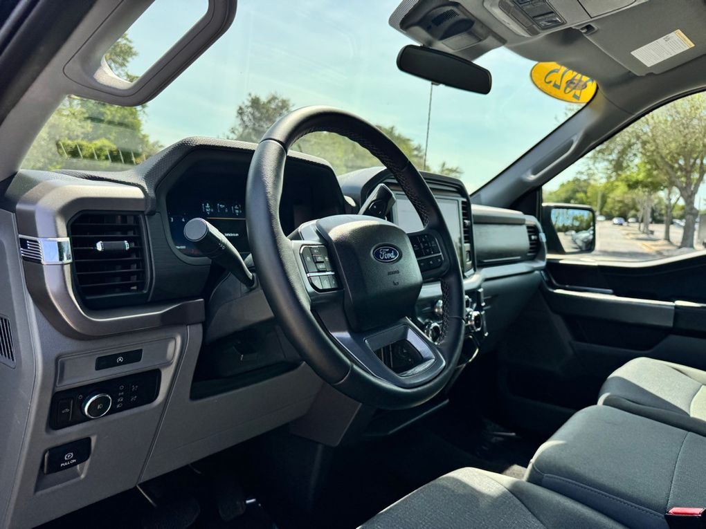 Used 2025 Ford F-150 Truck