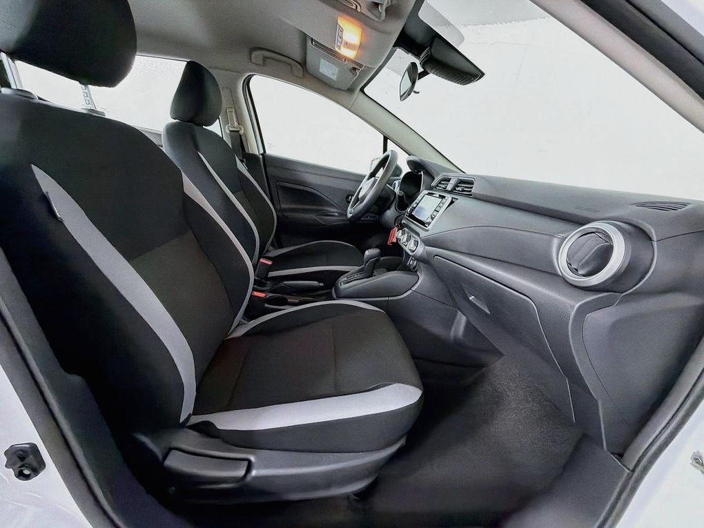 Used 2025 Nissan Versa Sedan