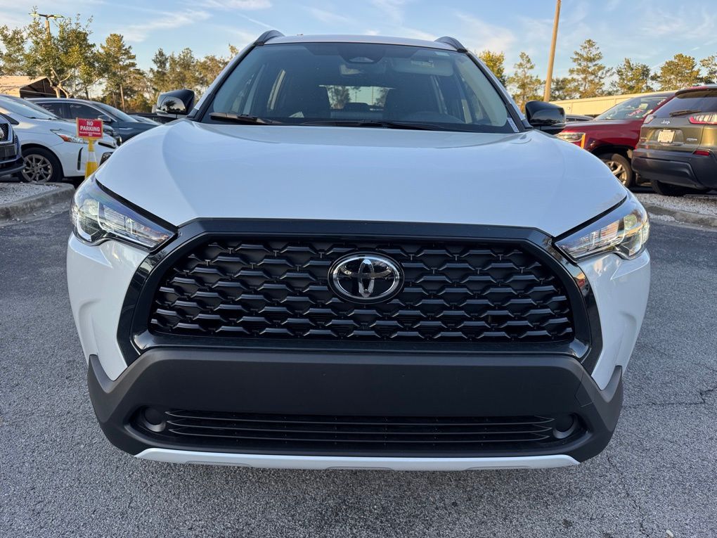 Used 2025 Toyota Corolla Cross LE with VIN 7MUCAAAG8SV120856 for sale in Saint Augustine, FL