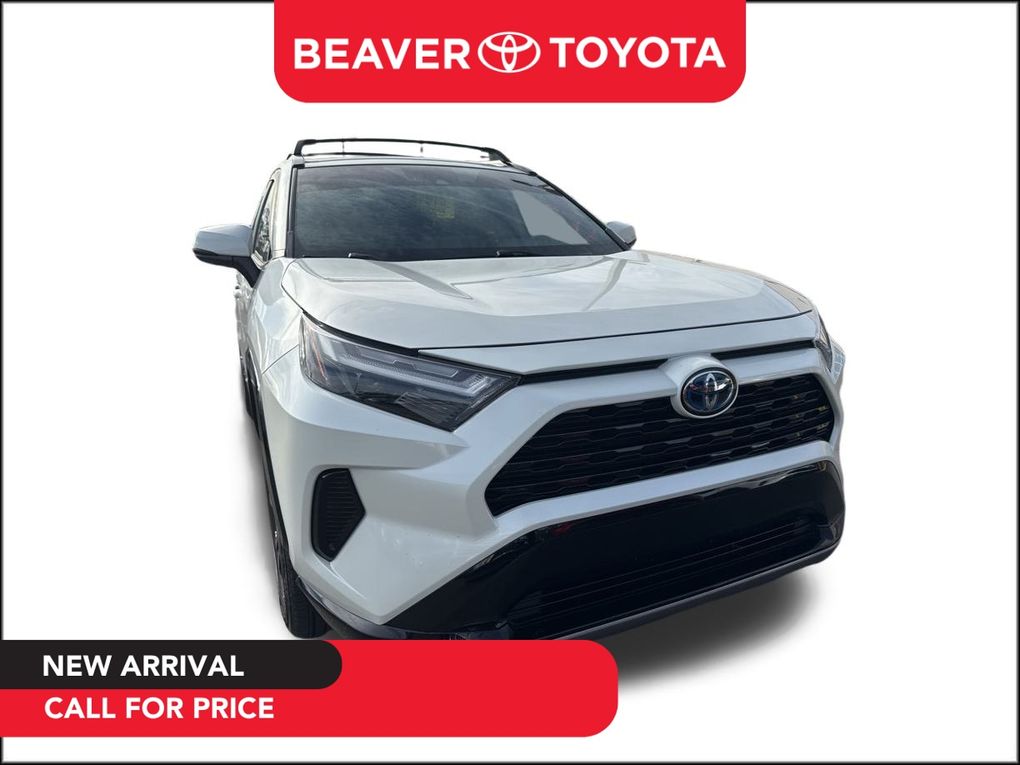 2022 Toyota RAV4 SE