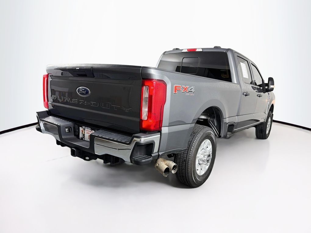 Used 2023 Ford F-350SD Truck